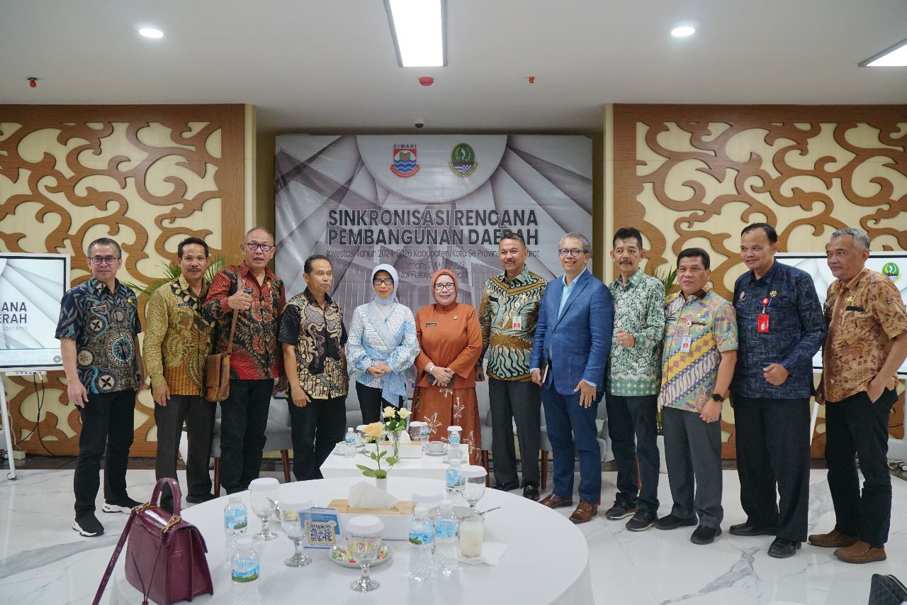 Sinkronisasi Rencana Pembangunan Daerah (Investasi Tahun 2024-2026 Kabupaten/Kota Se-Jawa Barat)